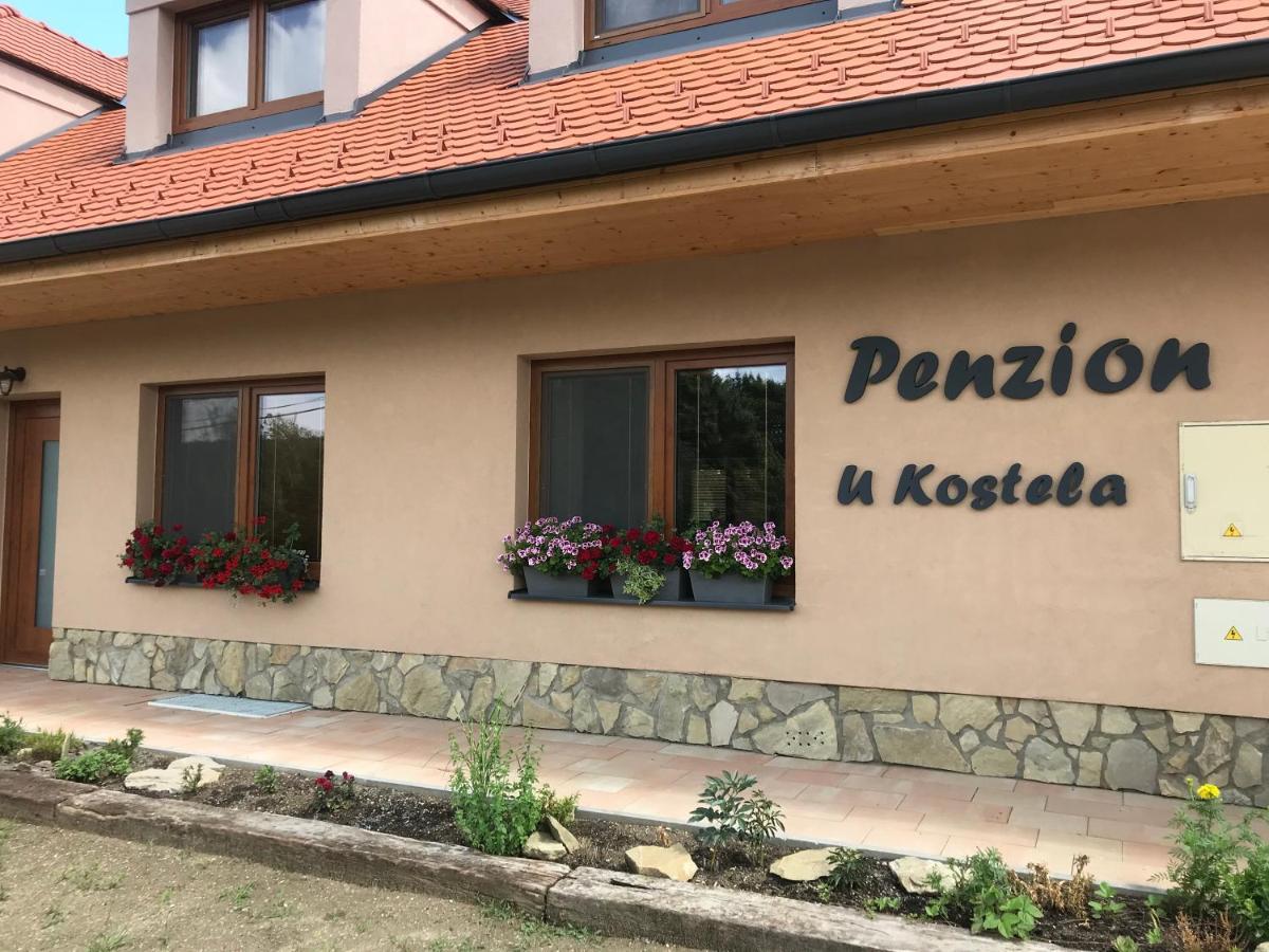 Penzion U Kostela Kuzelov Экстерьер фото